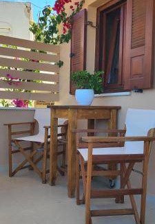 Monolithos Villa | 95 m² Villa ∙ 2 bedrooms ∙ 5 guests