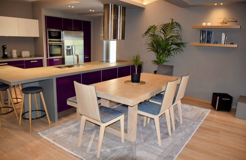 Nea Ionia Apartment | A modern famly 2store apartment near city center with easy access to metro.