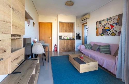 Markopoulon Apartment | A space of comfort and relaxation with a wonderful view and warm hospitality.