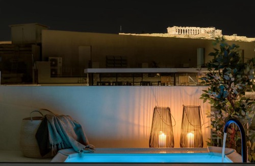 Monastiraki Apartment | Acropolis Retreat with 2 Private Plunge Pools