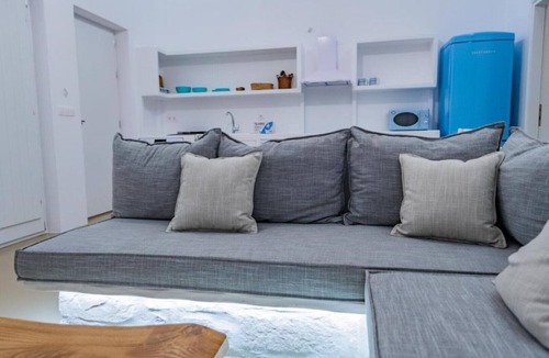 Piso Livadi Villa | Aegean Feelings - Luxury Villa Calm with Private Pool close to Piso Livadi Beach