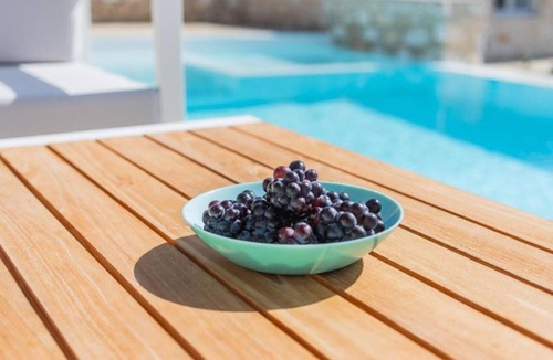 Piso Livadi Villa | Aegean Feelings - Luxury Villa Calm with Private Pool close to Piso Livadi Beach