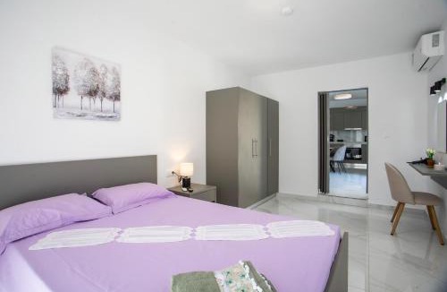 Kalithies Apartment | Aelia House