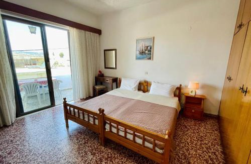 Archangelos House | Afroditi Pension