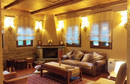 Melissourgoi Apartment | Agathi Guesthouse Escape to tranquility!
