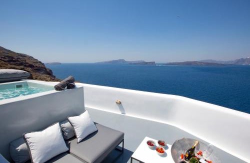 Akrotiri Villa | Akrotiri Cove