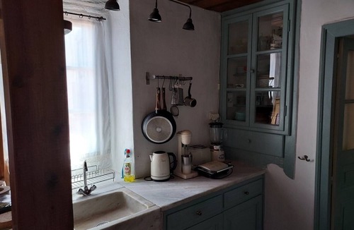 Andros Town House | Alba Andros Traditional Villa: Country House with Wi-Fi