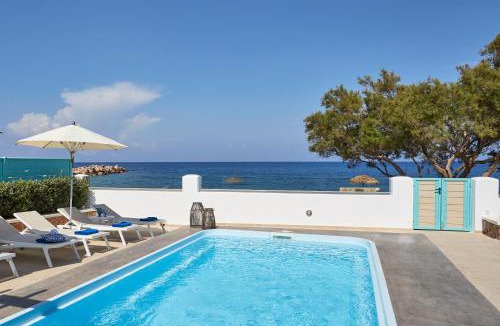 Monolithos Villa | Almyriki Beach Villa