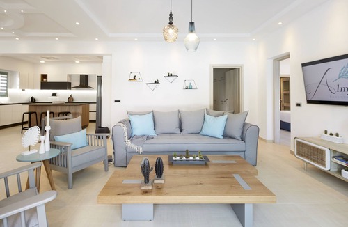 Monolithos Villa | Almyriki Beach Villa