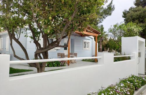 Spata-Artemida House | ALYKES house near the sea