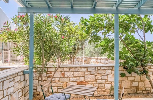 Aliki House | Alyki Maisonette by the beach