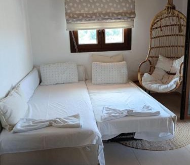 Agia Kiriaki Apartment | Amaryllis Luxury Suite