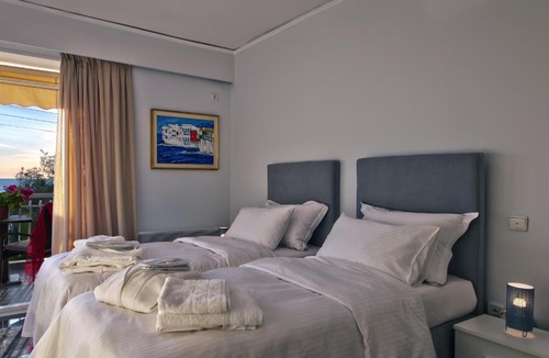 Vouliagmeni Apartment | Amazing Seafront Apartment Athens Riviera