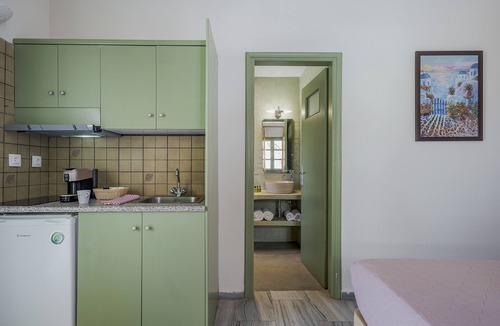 Agios Georgios House | Ambeli Apartments
