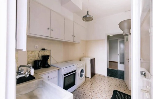 Ilisia Apartment | Americano, Athens - Beautiful, bright flat in a fantastic location!