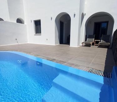 Vothon Apartment | Amphitrite Suites Santorini
