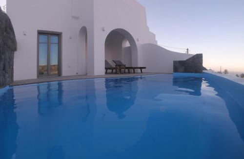 Vothon Apartment | Amphitrite Suites Santorini