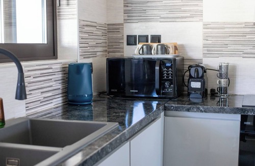 Chalcis Apartment | Ampotis Apartment | Stylish Stay by the Chalkida Waterfront