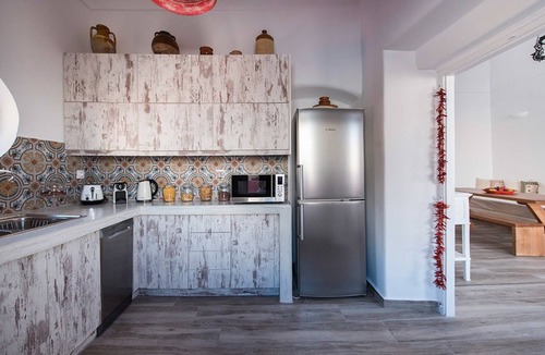 Oia House | Anemi House & Villas