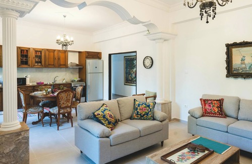 Rhodes Old Town Apartment | Anemoessa Mansion in Rhodes Old Town