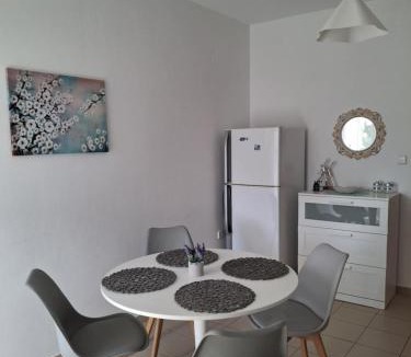 Steni Dirfyos Apartment | Angel's apartments