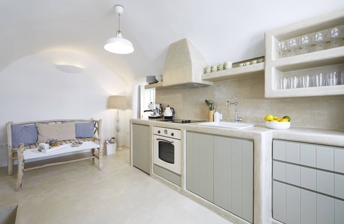 Vothon Villa | ANTELMI HOUSES Santorini island