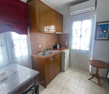 Akrotiri Apartment | Apartment ∙ 4 guests