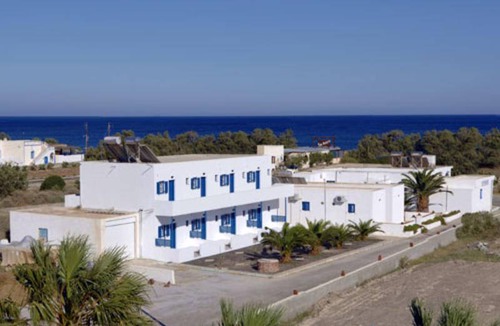 Perivolos Apartment | Apartment ∙ 8 guests