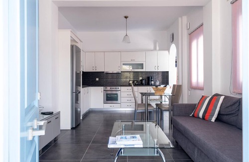 Perissa Apartment | Apartment 'Adelphi 1 65' with Mountain View, Wi-Fi and Air Conditioning