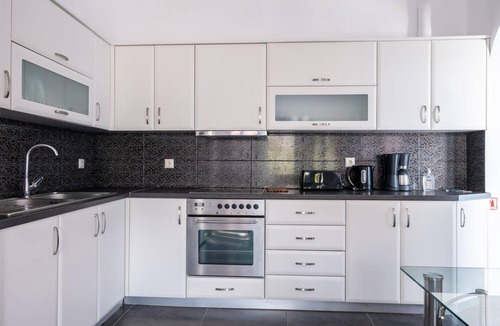 Perissa Apartment | Apartment 'Adelphi 1 65' with Mountain View, Wi-Fi and Air Conditioning