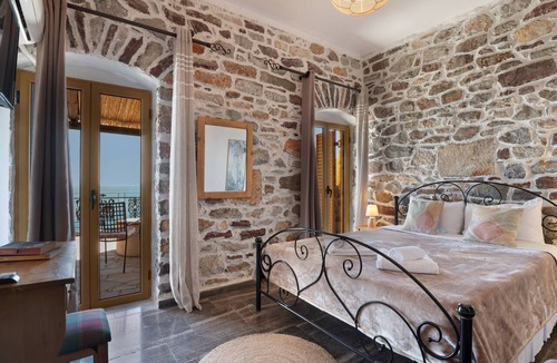 Kokkala Apartment | Apartment 'Castle Rizaraki 204' with Sea View, Wi-Fi and Air Conditioning