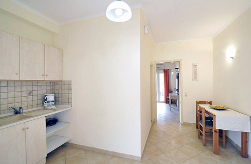 Agios Spyridon Corfu Apartment | Apartment Eros - Private Patio with Garden View