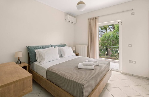 Menegata Apartment | Apartment Ioni - 2 brms - 1st floor - Building A