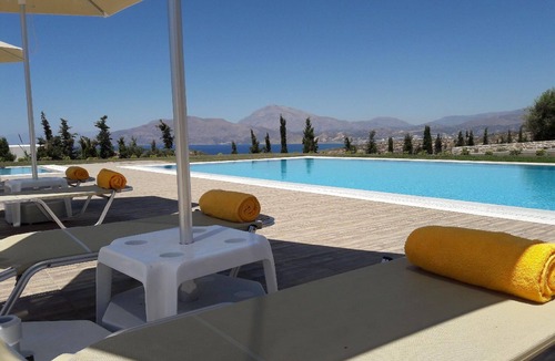 Kamilari Apartment | Apartment "Orelia Cretan" with swimming pool