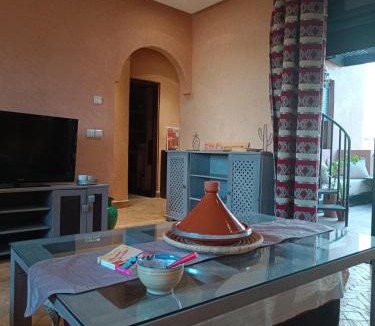 Ait Bihi Apartment | Appartement avec rooftop privé 3km des plages Taghazout surf