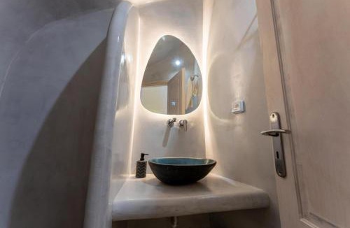 Megalochori Apartment | Argy's Luxury Caves