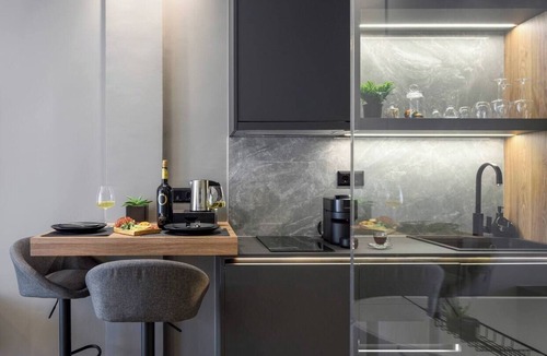 Thessaloniki City Centre Apartment | Aristotelian Virtues - Agapi