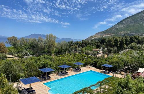 Melissopetra Hotel | Aristotelis