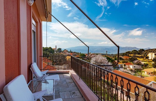 Kardhakata Villa | Art Gallery Villa Kefalonia Sea View and Breakfast