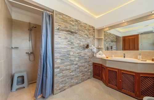 Pefkos House | Arte Pefki Beachfront Suites