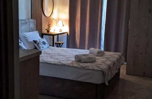 Haniotis House | Artemida Suites