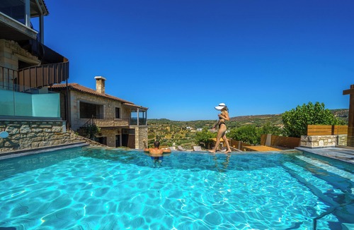 Asites House | Asion Lithos