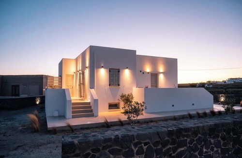 Megalochori House | Assyr B - Santorini Cozy Cycladic Retreat