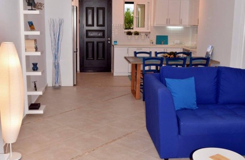Panormos Apartment | Athena's Hideaway
