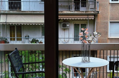 Attiki Apartment | Athens Acropolis View Balcony 2 Min to Metro