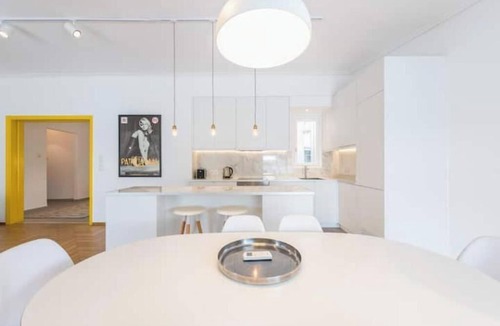 Omonia Apartment | Athens Spacious Penthouse - City Center & Metro