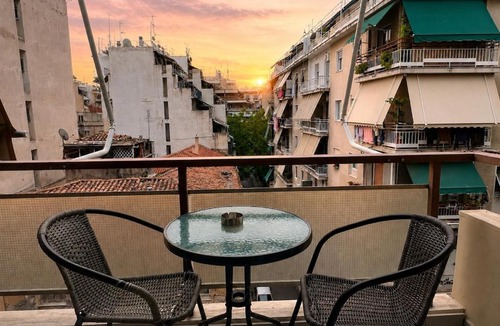 Attiki Apartment | Athens Studio Near Metro & Transport Hub by ΜΡS
