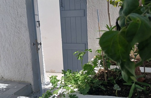Pyrgos House | Authentic Castle House in Santorini(sleeps 5)