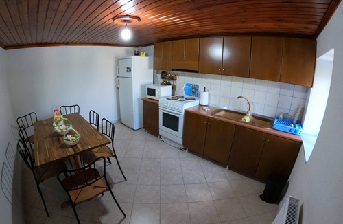 Mavromati House | Authentic Mountain Villa near Meteora- Fireplace, Views & Family Comfort
