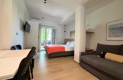 Limnionas Apartment | Avra Rooms